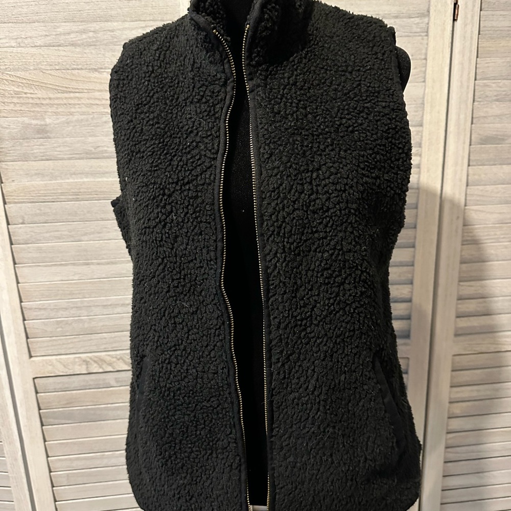 Old Navy Black Vest with High Collar and Plush Texture
